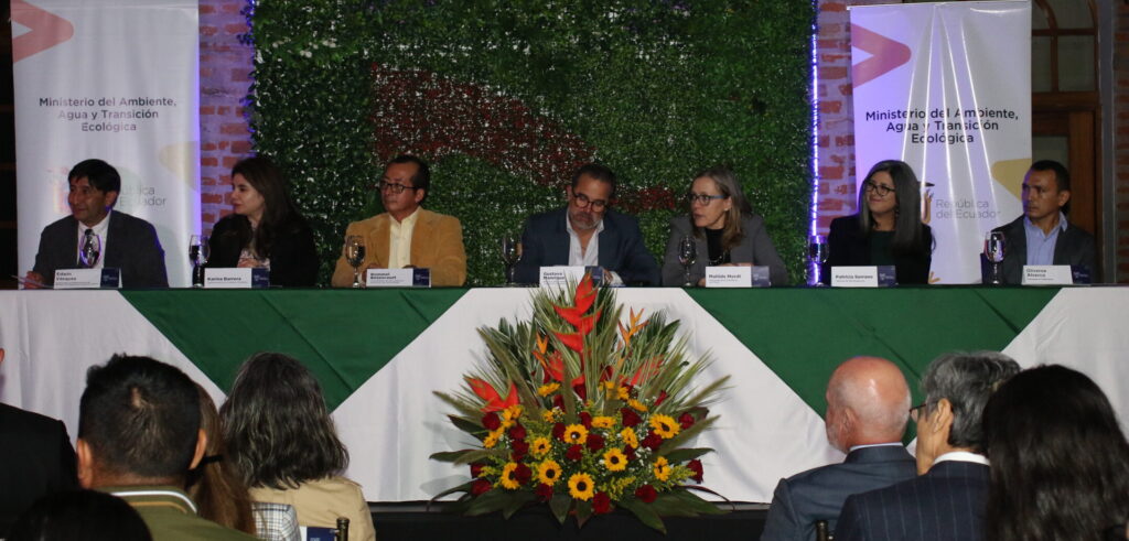 Lanzamiento distintivo Ecuador Libre de Deforestación