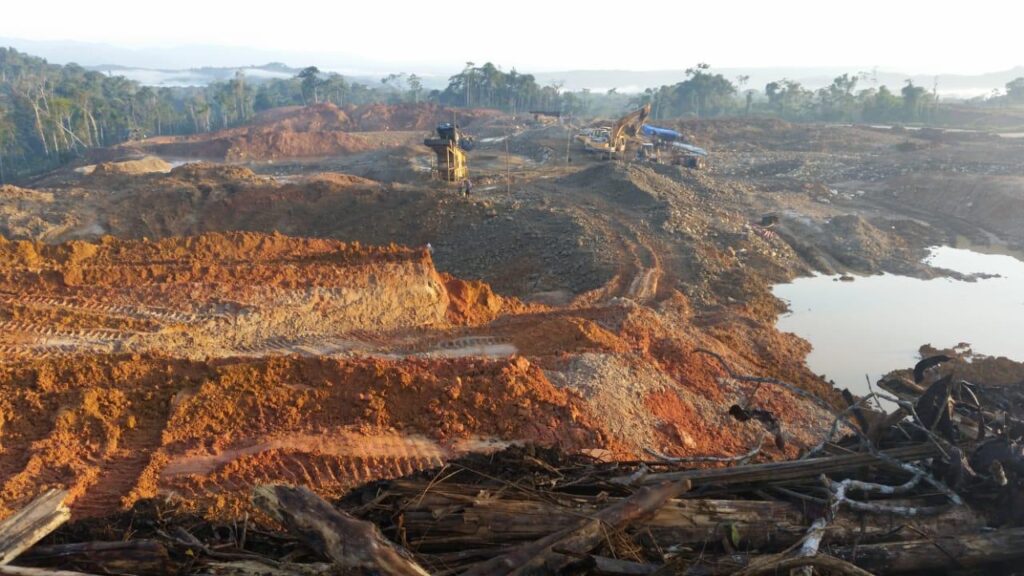 Ecuador-contaminacion-en-afluentes-del-rio-Napo-apunta-a-la-mineria